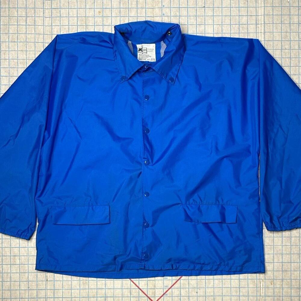 Vintage 70s K-Mart Water Proof 100% Nylon Windbreaker Jacket Adult Size Large